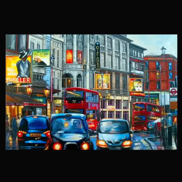 London - Shaftesbury Avenue